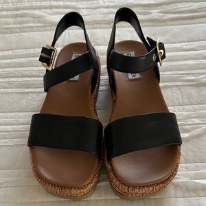 Steve Madden Black and Brown Sandals